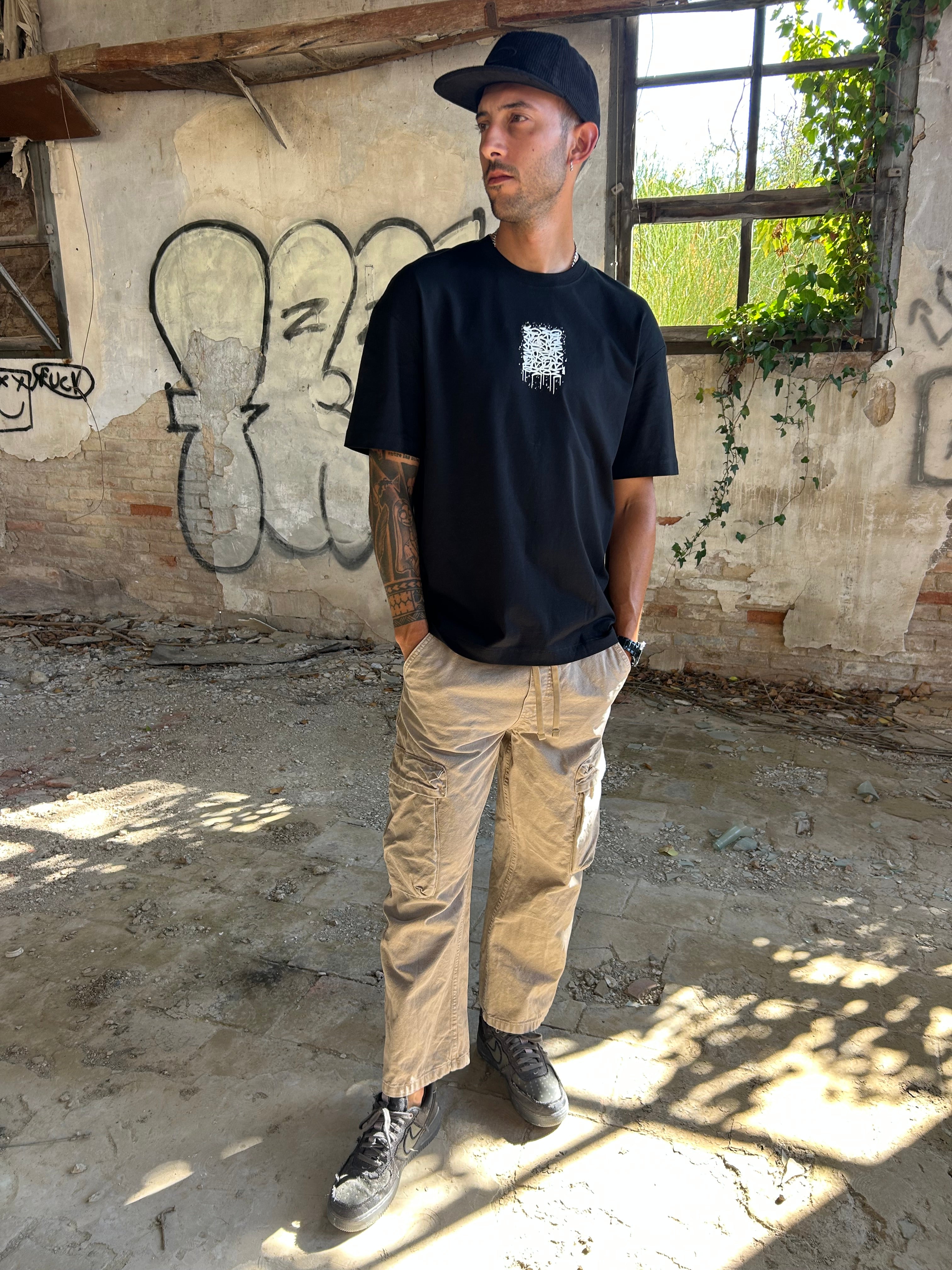 MrK // MN // BLACK